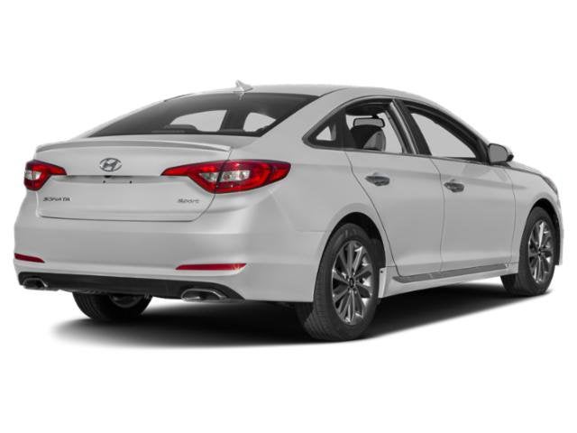 2015 Hyundai Sonata — detail view
